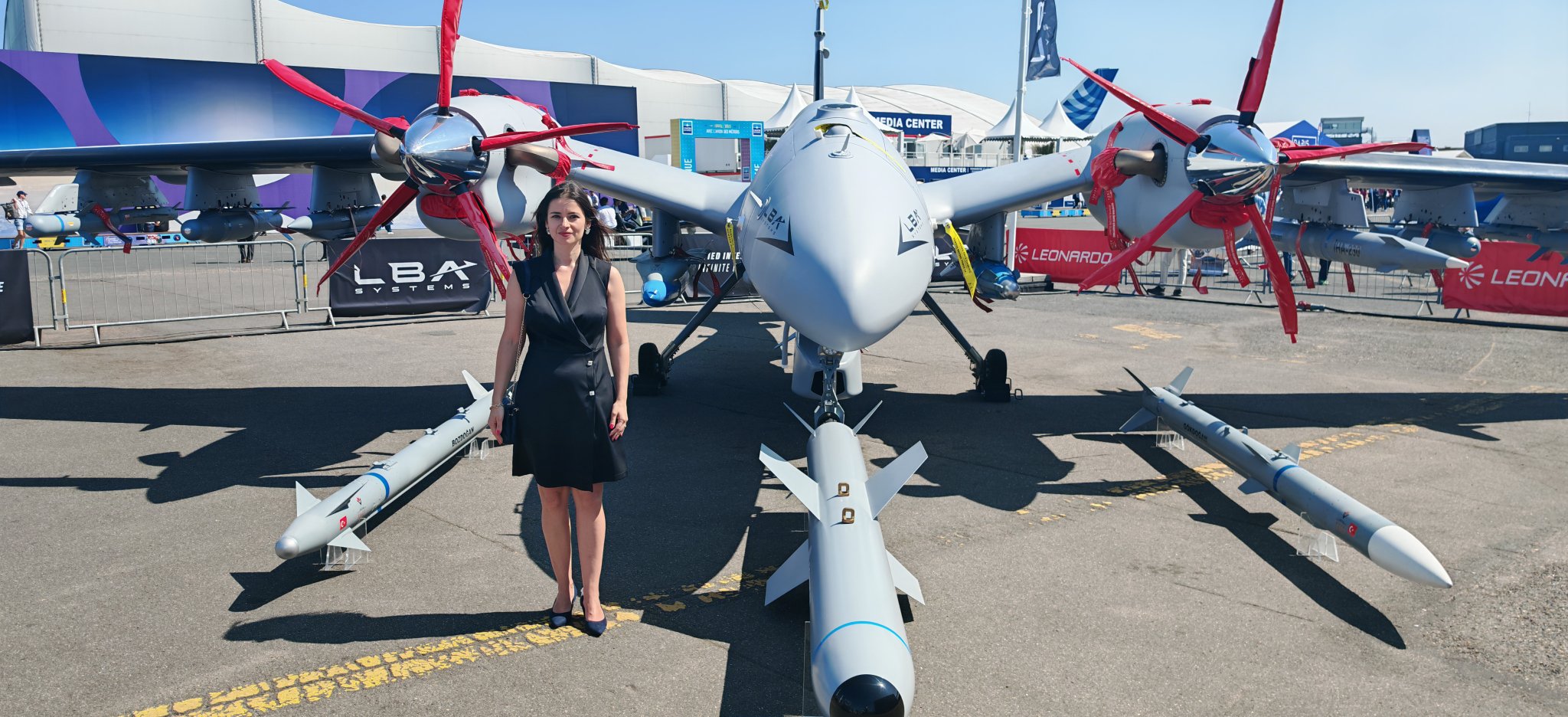 Paris Le Bourget'de Uluslararası Havacılık ve Uzay Fuarı'na katıldım