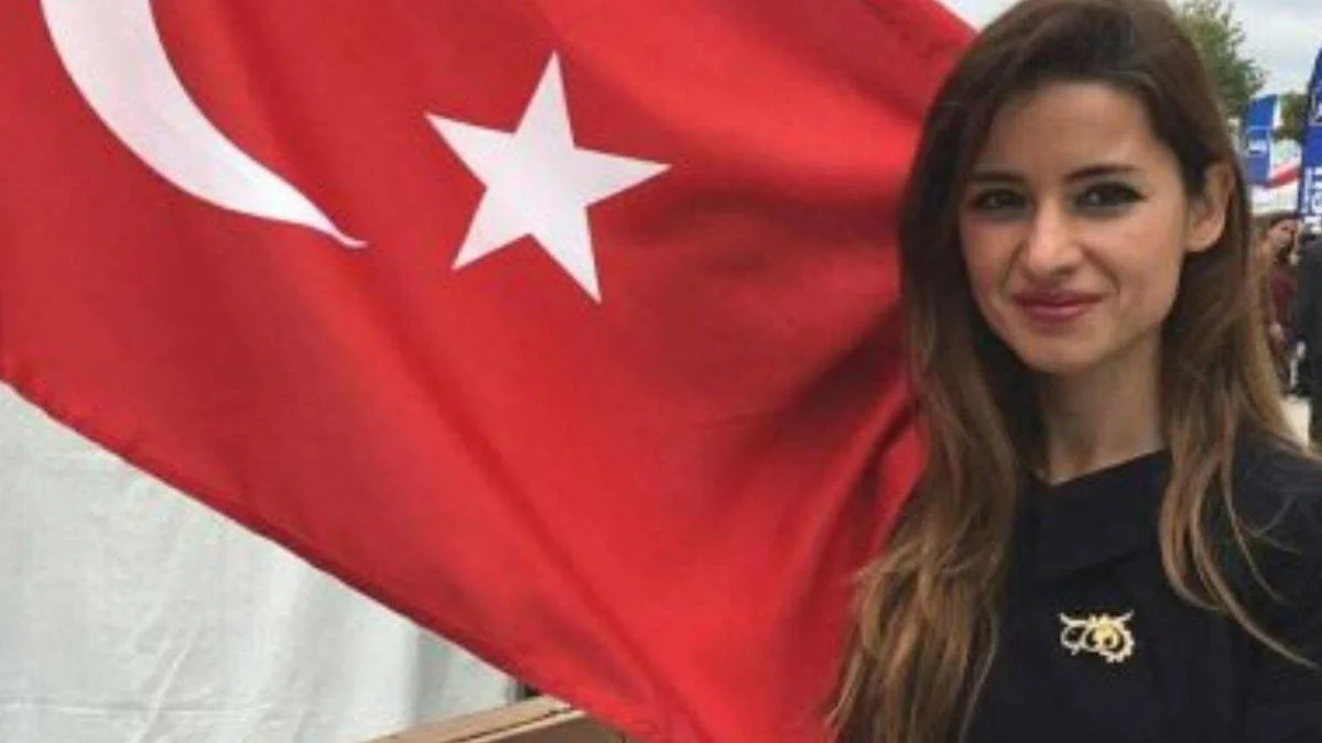 Milli Bir Duruş Örneği Öznur Küçüker Sirene